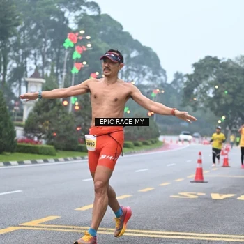 Runner Photo 7028763