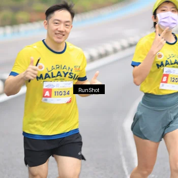 Runner Photo 7028777