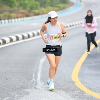 Runner Photo 7028783