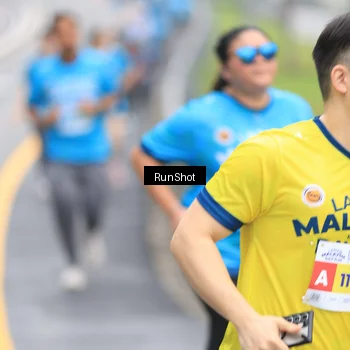 Runner Photo 7028790