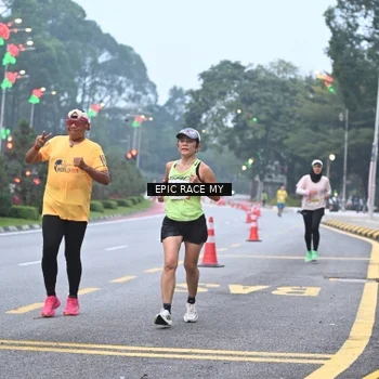 Runner Photo 7028810