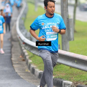Runner Photo 7028826