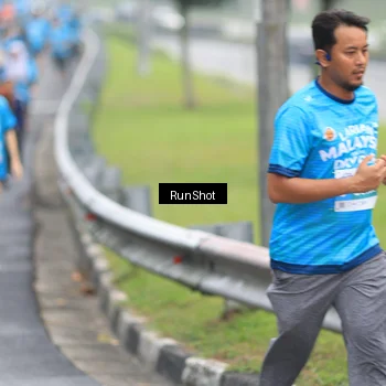 Runner Photo 7028830