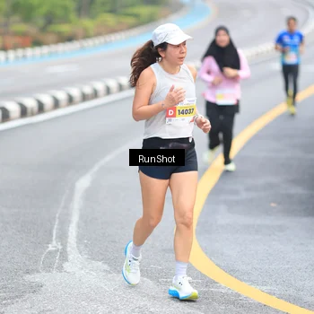 Runner Photo 7028833
