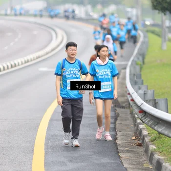 Runner Photo 7028837