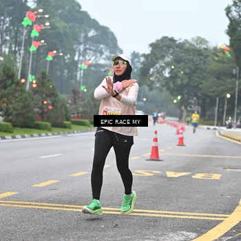 Runner Photo 7028838