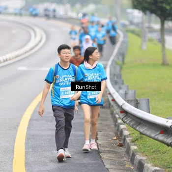 Runner Photo 7028851