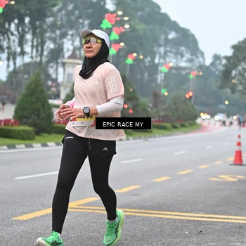 Runner Photo 7028853