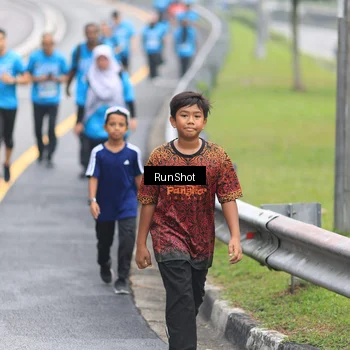 Runner Photo 7028868