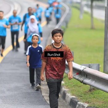 Runner Photo 7028869