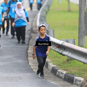 Runner Photo 7028889