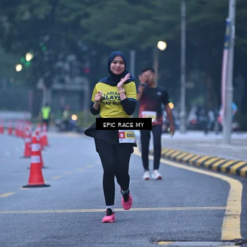 Runner Photo 7028908