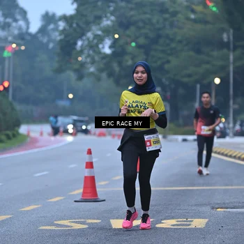 Runner Photo 7028916