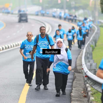 Runner Photo 7028925