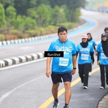 Runner Photo 7028939