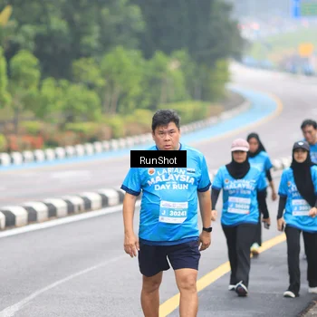 Runner Photo 7028942