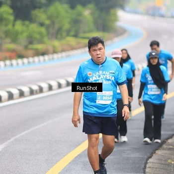Runner Photo 7028950