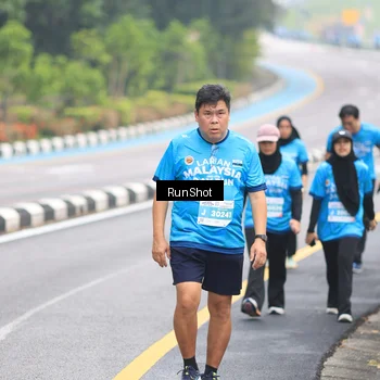 Runner Photo 7028954