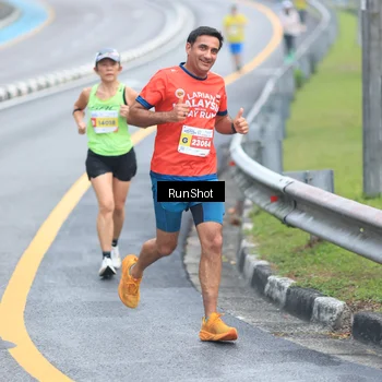 Runner Photo 7028956