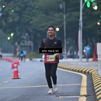 Runner Photo 7028959