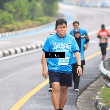 Runner Photo 7028965