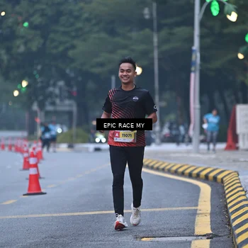 Runner Photo 7028971