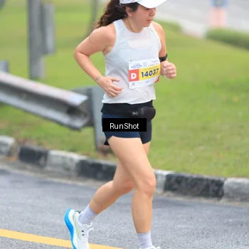 Runner Photo 7028972