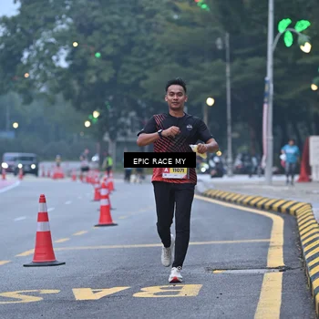 Runner Photo 7028974