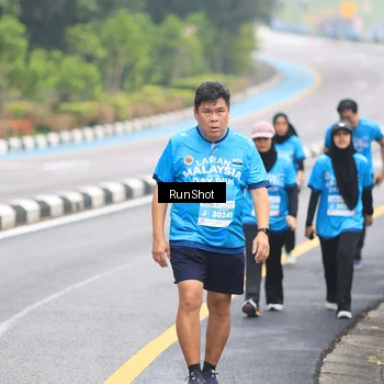 Runner Photo 7028975