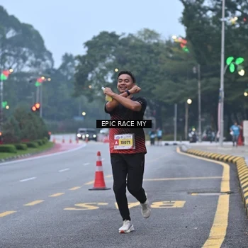 Runner Photo 7028988