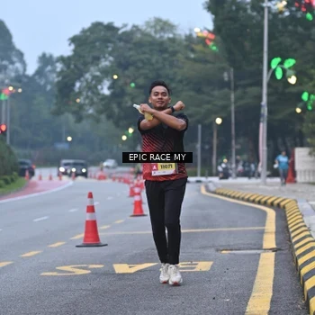 Runner Photo 7028992