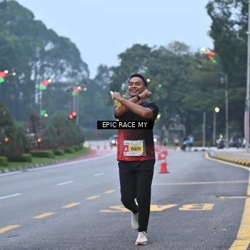 Runner Photo 7028998