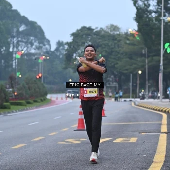 Runner Photo 7029007