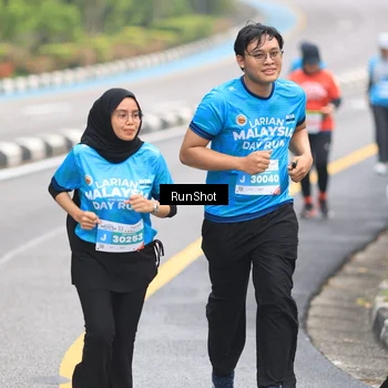 Runner Photo 7029008
