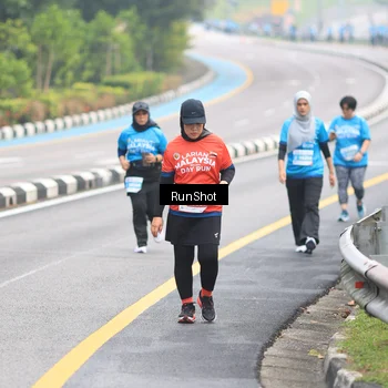 Runner Photo 7029033