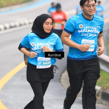 Runner Photo 7029034
