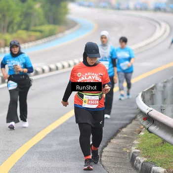 Runner Photo 7029048