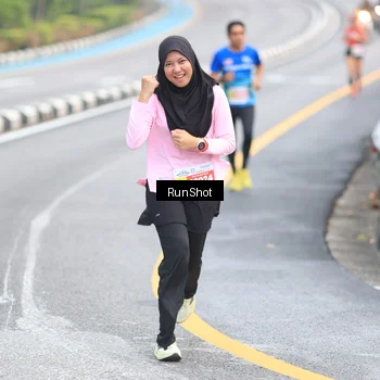 Runner Photo 7029057