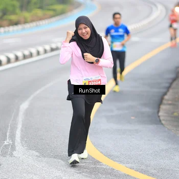 Runner Photo 7029064