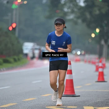 Runner Photo 7029071