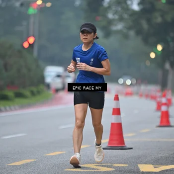 Runner Photo 7029080