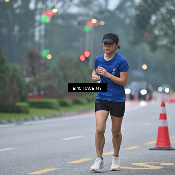 Runner Photo 7029087