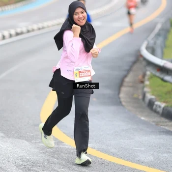 Runner Photo 7029096