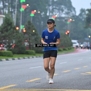 Runner Photo 7029100