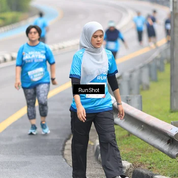 Runner Photo 7029108