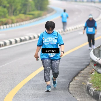 Runner Photo 7029112