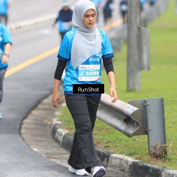 Runner Photo 7029113