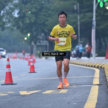 Runner Photo 7029120