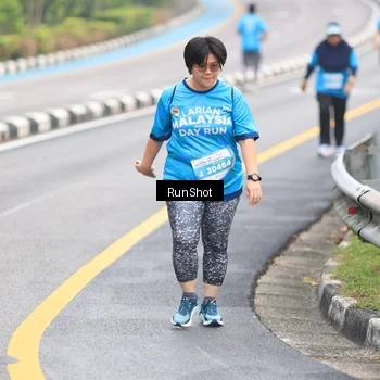 Runner Photo 7029121