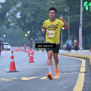 Runner Photo 7029131